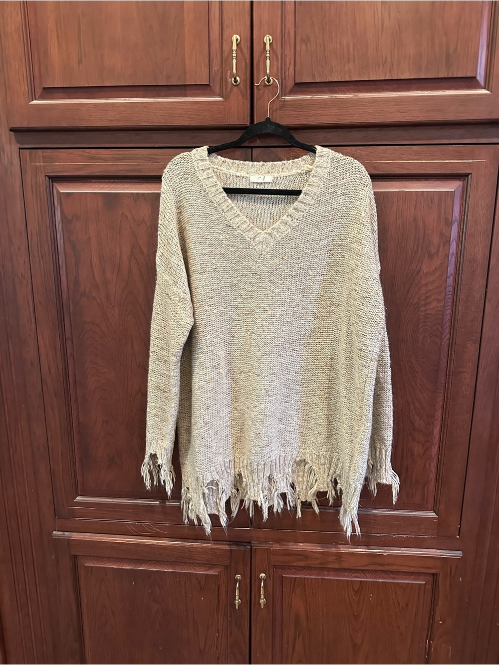 Easel distressed sweater sz S/M